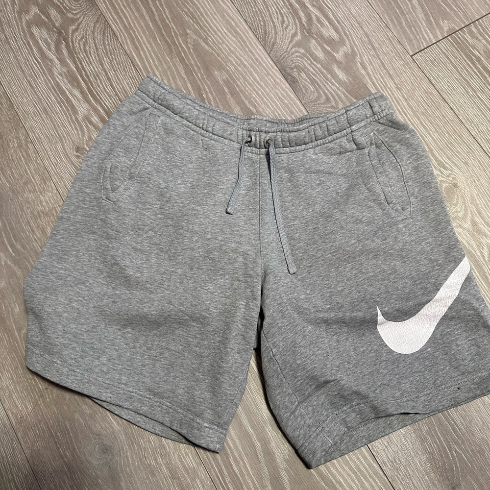 Men’s Nike shorts